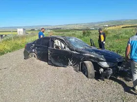 Siirt’te tır ile otomobil çarpıştı: 3 yaralı
