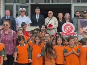 Silah arkadaşlarından şehidin adını taşıyan okula anlamlı destek
