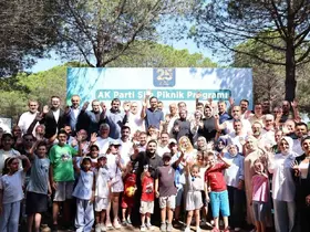 Şile Belediye Başkanvekili Terzi teşkilat pikniğinde AK Partililerle bir araya geldi
