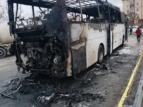 Silivri’de işçi servisi alevlere teslim oldu

