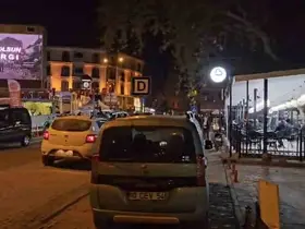 Sındırgı’da deprem paniği
