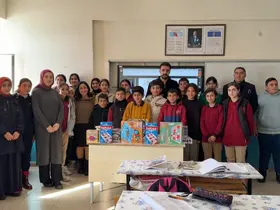 Sınırdaki öğrencilere "akıl ve zeka oyunları" desteği
