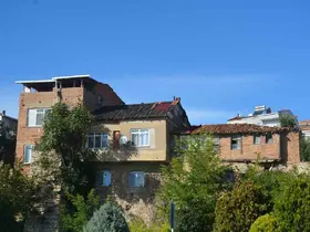 Sinop Kalesi, kalekondulardan kurtuluyor
