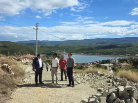 Sinop’ta köylere parke yol
