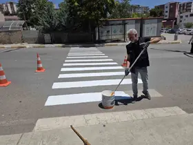 Şırnak’ta yaya geçitleri ve yol çizgileri yenileniyor
