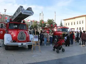 Sivas itfaiyesinin emektarları görücüye çıktı
