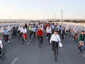 Sivaslılar bisiklet turunda buluştu, hareketlilik haftasına dikkat çekti
