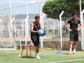 Sivasspor, çift idmanla yeni sezona hazırlanıyor
