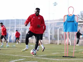 Sivasspor’da Esenler Erokspor hazırlıkları başladı
