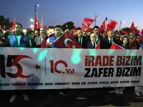 Sivas’ta 15 Temmuz’un 10. yılında meydan doldu taştı
