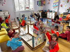 Sivas’ta çift dilli eğitim modeli, ingilizceyi ezberleyerek değil konuşarak öğreniyorlar
