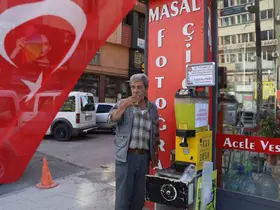 Sivas’ta esnaftan 15 Temmuz şehitleri hayrına limonata ikramı
