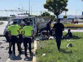 Sivas’ta kamyonetler çarpıştı: 5 yaralı
