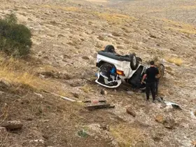 Sivas’ta takla atan otomobilde 2 kişi yaralandı
