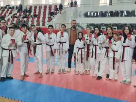 Siyah kuşak sınavında Afyonkarahisarlı sporculardan önemli başarı
