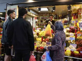 Sofraların vazgeçilmezi turşular, tezgahları renklendirmeye başladı
