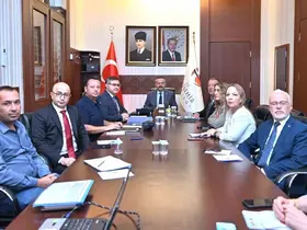 Sokak hayvanları için toplantı yapıldı
