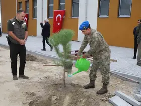 Söke’de "Yeşil Vatan" için fidanlar toprakla buluştu

