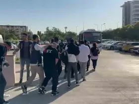 Sosyal medya üzerinden dolandırıcılığa Antalya merkezli 15 ilde operasyon: 40 gözaltı
