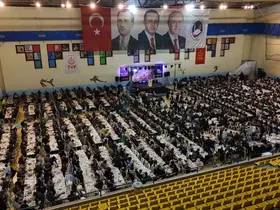 Spor salonunda 2 bin kişi iftar sofrasında buluştu
