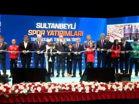 Sultanbeyli’de dev spor yatırımları: açılış ve temel atma töreni gerçekleştirildi
