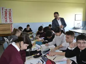 Sultanhisar Kaymakamı Ateş, öğrencilerle bir araya geldi
