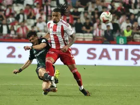 Süper Lig’e veda eden son takım Antalyaspor oldu
