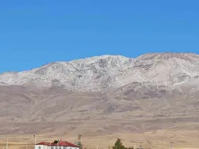 Süphan Dağı beyaza büründü
