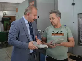 Suriyelilerin ülkelerine dönmesi ayakkabı sektöründe eleman sıkıntısına neden oldu
