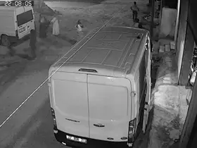 Suruç’ta 2 çocuğun yaralandığı patlama anı kamerada
