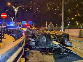 Takla atan araç hurda yığınına döndü: 19 yaşındaki sürücü ağır yaralandı
