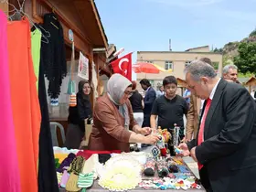 Talas’ın maharetli elleri sonbahara merhaba diyor
