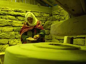 Tarihi değirmenler dönüyor, mısır unu gurbet yollarına çıkıyor
