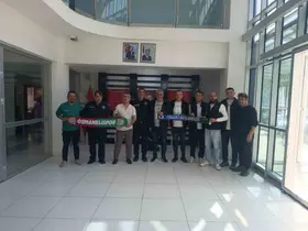 Tarihi derbi öncesi birlik, beraberlik ve güvenlik adına iki camia bir araya geldi
