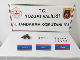 Tarihi eser kaçakçıları jandarmaya yakalandı
