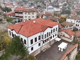 Tarihi rüştiye binası "Kalealtı Eğitim ve Kent Tarihi Müzesi"ne dönüştü
