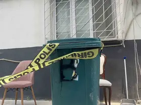 Tartıştığı eşinin başına çekiçle vurup boğazından bıçakladı
