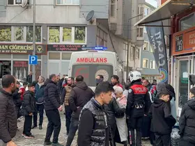 Tartıştığı komşusunu bıçakla yaraladı

