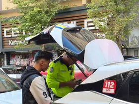 Tartıştığı otomobil sürücüsünü yumruklayan motosikletliye 180 bin TL ceza

