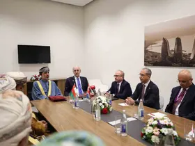 TBMM Başkanı Kurtulmuş, Umman Şura Meclisi Başkanı Al Maawali ile görüştü
