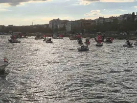 Tekirdağ’da onlarca tekne Sumud Filosu’na destek için denize açıldı
