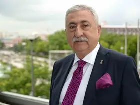TESK Başkanı Palandöken: "Gençlerimiz, ülkemizi daha güçlü yarınlara taşıyacaktır"
