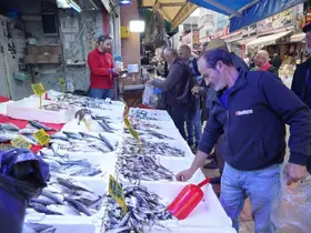 Tezgahlarda hamsi bolluğu
