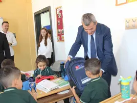 TKDK Malatya’dan kırsaldaki öğrencilere eğitim seti desteği
