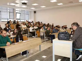 TOGÜ’de hukuk davalarında yapay zekanın rolü konuşuldu
