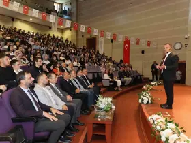TOGÜ’de oryantasyon programında öğrencilere yol haritası
