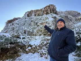Tokat’ta buz tutan şelalede kartpostallık görüntüler oluştu
