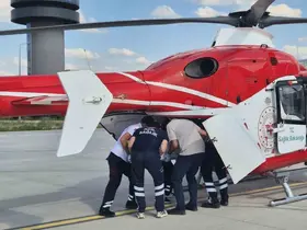 Tokat’ta tedavi gören yaşlı kadın helikopter ambulansla Konya’ya sevk edildi
