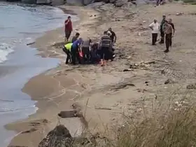 Trabzon’da baba ile oğlu boğulmaktan son anda kurtarıldı
