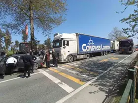 Trabzon’da zincirleme kaza ucuz atlatıldı
